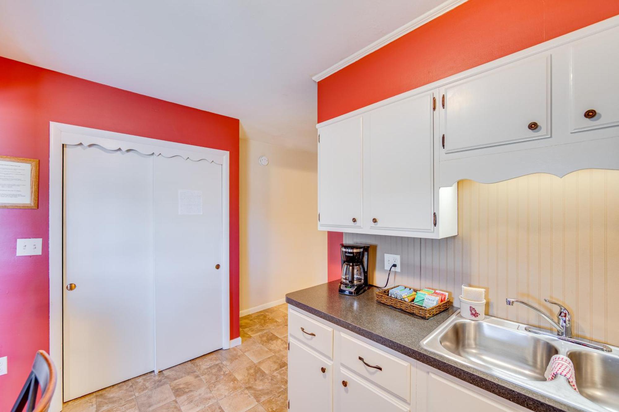 Apartmán Dutch Country Schoolhouse Haven With Grill! Gap Exteriér fotografie